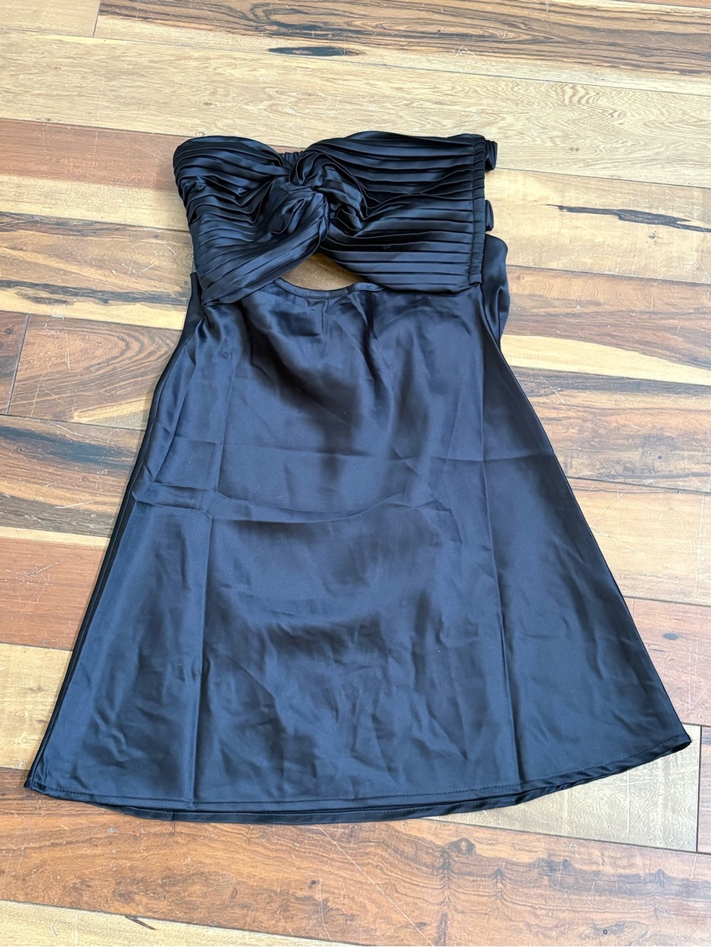 Princess Polly Black Strapless Twist-Bodice Mini Dress
